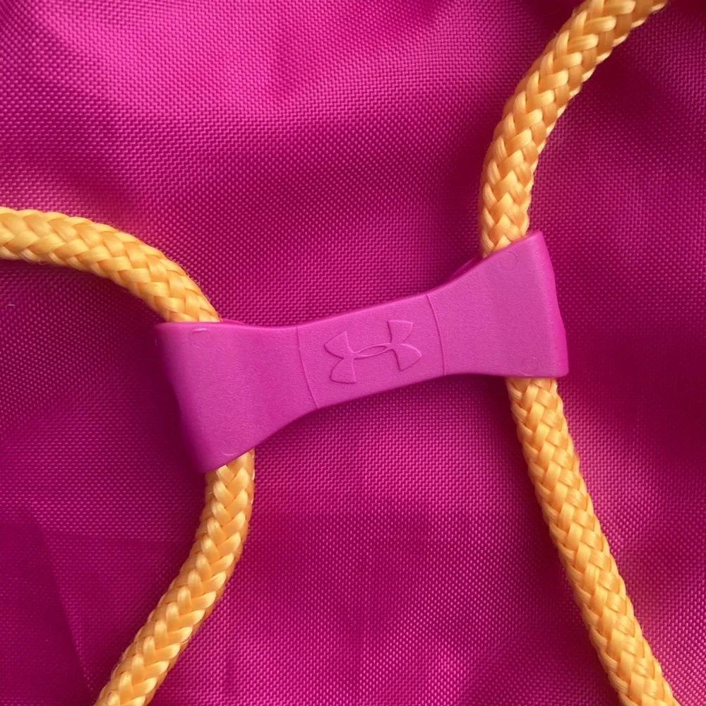Under Armour Drawstring Bag - Picture 3 of 5